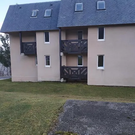 Les Gourgs Blancs, Station Val Louron Apartment *