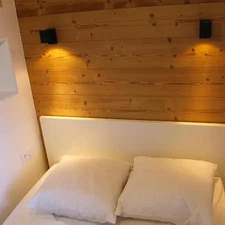 Apartment Les Gourgs Blancs, Station Val Louron Genos