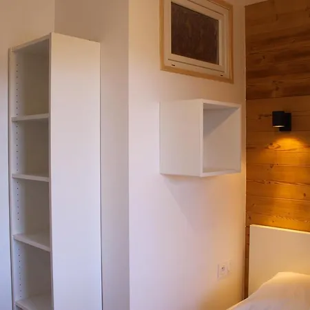 Apartment Les Gourgs Blancs, Station Val Louron Genos